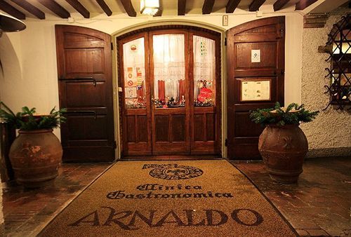 Hotel Arnaldo Aquila D'Oro Руб'єра Екстер'єр фото